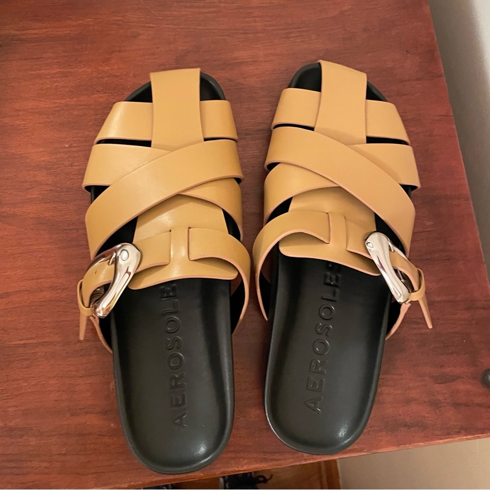 Aerosoles Liberty Caramel Leather Fisherman’s Sandals, Size 10- Worn Once